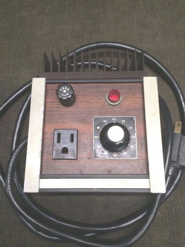 Cole-Parmer Voltage Regulator Controller Model 2603, 12A
