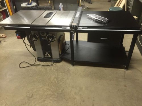 Delta 5 HP 1PH 10 in. Left Tilt Unisaw Table with 52 in. Biesemeyer Fence
