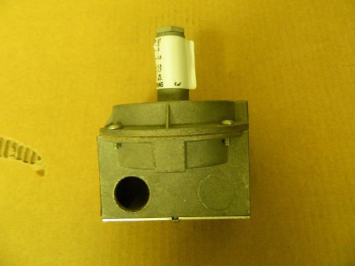 Antunes spring pressure switch jd-2 jd2 40mm w.c 1.7&#034; w.c used for sale