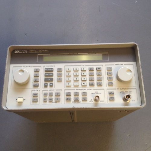 HP Agilent 8648C Synthesized RF Signal Generator 9 kHz - 3200 MHz