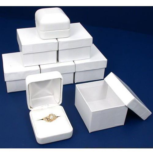 6 White Faux Leather Ring Gift Boxes