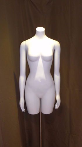 GOLDSMITH Molly Torso FT-404-N Mannequin Manikin Bustform 34-24-35 Paris White
