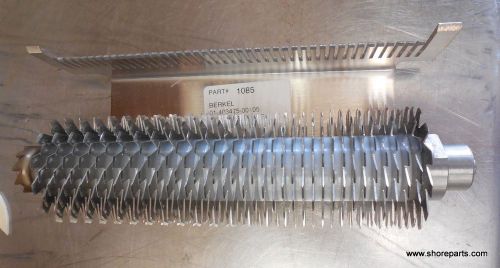 BERKEL 703-704-705 MEAT TENDERIZER NEW O.E.M. FRONT KNIFE SHAFT &amp; STRIPPER