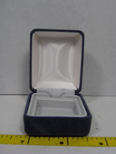 SALE!40 jewelry gift boxes navy blue plastic holder inside will hold your insert