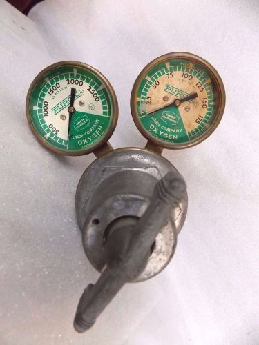 Compressed gas regulator + 2 gauges linde 2r 5137 r 206 usa torch $9.95 no resrv for sale