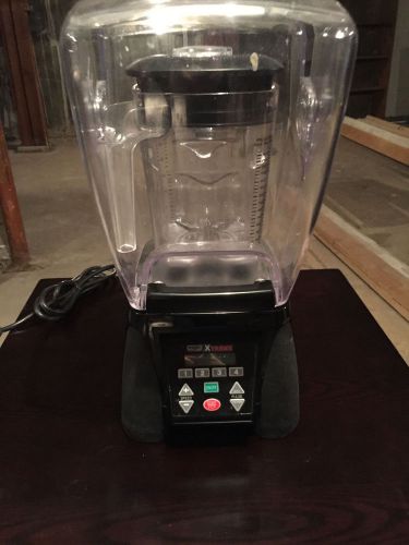 Waring Commercial Reprogrammable Blender with Sound Enclosure MX1500XTXP