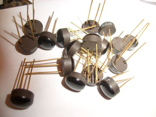 LOT OF 17   -  Transistor --  Fairchild   2N3638  - LOT OF 17 - Wholesale