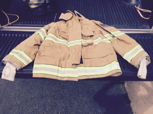 Globe firefighter turnout coat