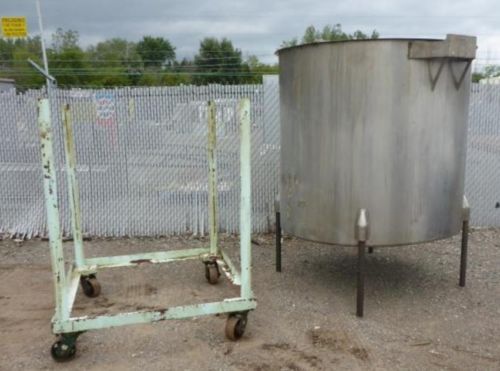600 GALLON STAINLESS STEEL TANK  WITH 62&#034; CART STAND NO LEAKS CAN BE DELIVERED
