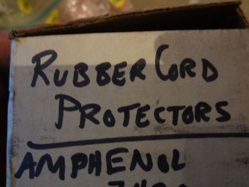 (3) AMPHENOL RUBBER CORD PROTECTORS MS3420-8 RUBBER BUSHING