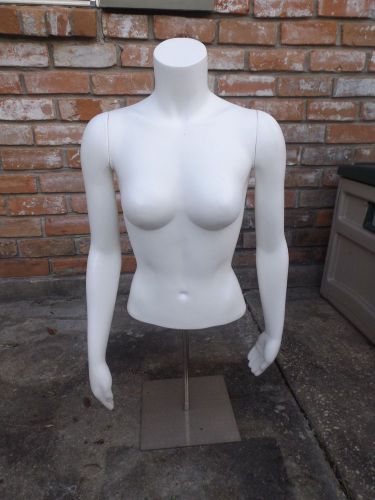 FEMALE 3/4 BODY MOLDED MANNEQUIN TORSO RETAIL DISPLAY QUALITY w/ adjust STAND