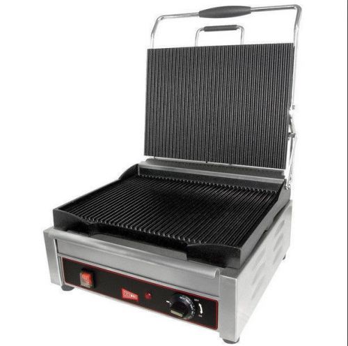 Commercial Panini Sandwich Grill 120V Grooved Cast Iron Surface CECILWARE SG1LG
