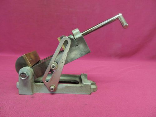 Machinist Drill Press Tilting Vise 3 1/2&#034; Vise Brass Jaws Machinist Tool Tools