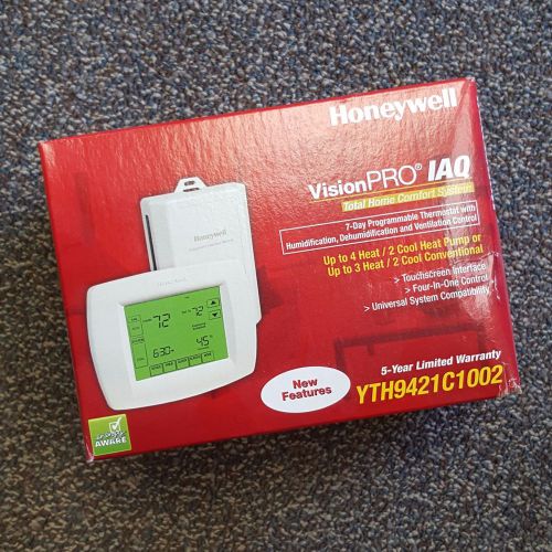 Honeywell YTH9421C1002 Vision PRO IAQ Kit Programmable Thermostat - NEW!!