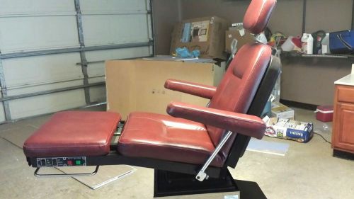 hydraulic treatment chair
