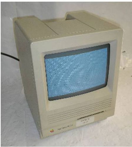 Macintosh SE/30 Model M5119 Computer