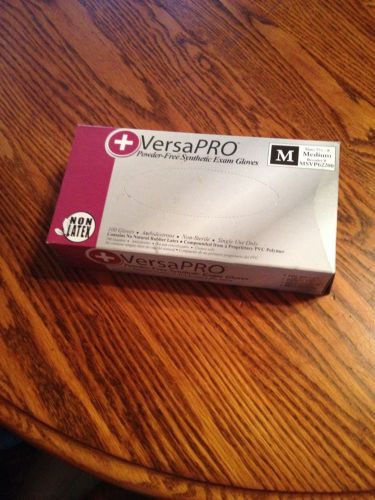 VersaPRO Powder Free Synthetic Exam Gloves Large 100 Count Latex Free