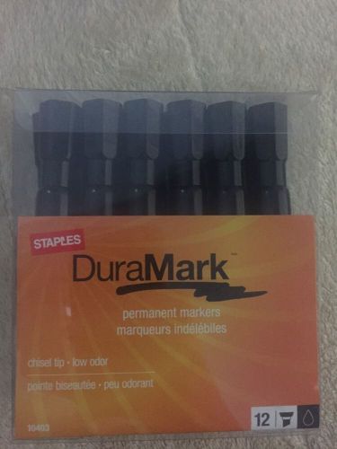 PACK OF STAPLES DURAMARK PERMANENT MARKERS 12 COUNT CHISEL POINT BLACK