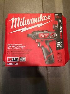 Milwaukee 2406-22 M12 1/4 inch Hex 2-Speed Screwdriver Kit