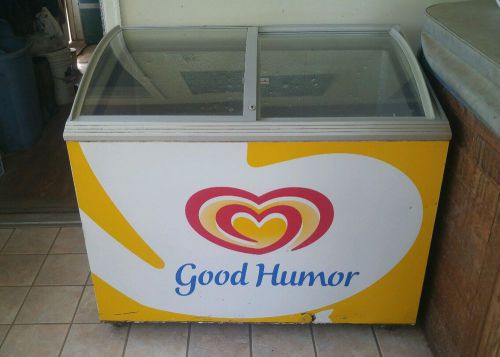 &#034;GOOD HUMOR&#034; COMMERCIAL FREEZER 10.9 CU. FT.