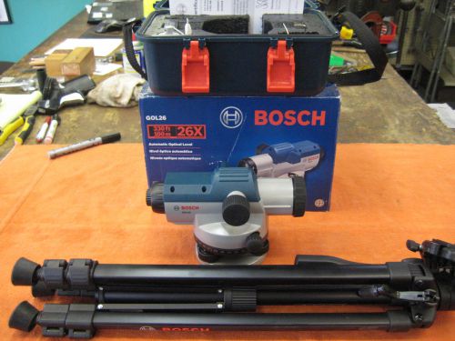 BOSCH GOL26 330 Ft. Auto Optical Level w/Bosch 53&#034; Tri-Pod
