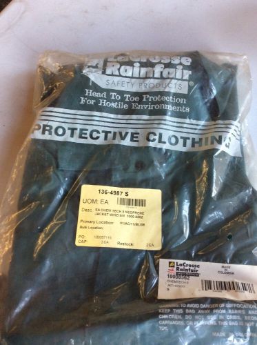 LaCrosse Rainfair Green Small Head to Toe Protective Clothing 136-4987 $7C$