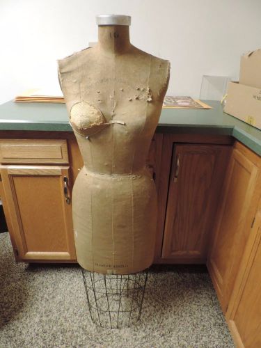 Vintage Palmenberg  Cavanaugh Model 1955 Dress Form Steel Cage Size 10 Mannequin