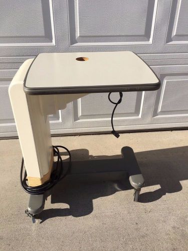Topcon Ait-20 Slitlamp Table with Motorized Height Adjustment