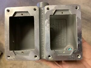 Killark SWB-8&#034; Dead-End SWB Series Device Body two gang XP  3/4&#034; hub