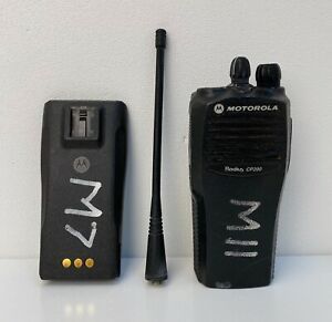 Motorola Radius CP200 4 Channel UHF 2-Way Radio, 2 Batteries, Clip, Tested