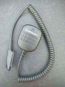 Motorola Mobile Radio Tactical Shoulder/ &#034;Lapel Mic&#034; Microphone HMN9053E MTX**