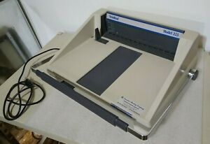 VeloBind 223 Commercial Binding Binder Machine w/Dust Cover