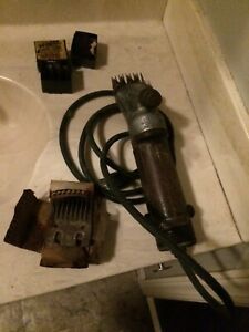 VTG Sheep Shear Clippers Stewart Shearmaster 31B-2 w/extra blades runs good.