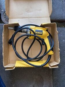 Dewalt DW272 6.3AMP VSR Electric Drywall Screwdriver