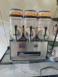 omega Triple 3 Gallon Slushy Machine