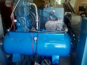Quincy 350L compressor pump only in excellent condition less  50 hrs time