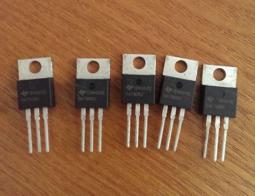 5 x MC 7812 Voltage Regulator IC + 12V (1.5A) TO-220