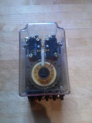 EDS TIMER TYPE ZR 2U 712T &#034;NEW NEVER USED&#034;