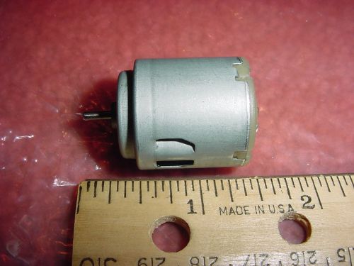 Small dc electric motor 1.5-3 vdc 3700rpm 10.5 g-cm m03 for sale