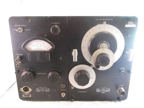 General Radio Company Standard Signal Generator 1021-A Good Condition Untested