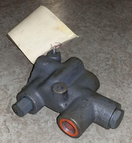 Athey Mobil M7, TE3, TE4 Street Sweeper Relief Valve, NEW PARTS