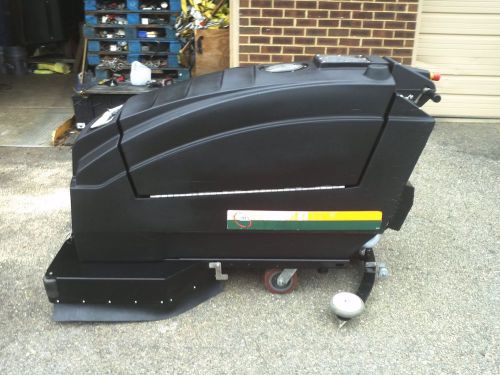 Reconditioned nss wrangler 3330 floor scrubber , 33-inch under 600hours for sale