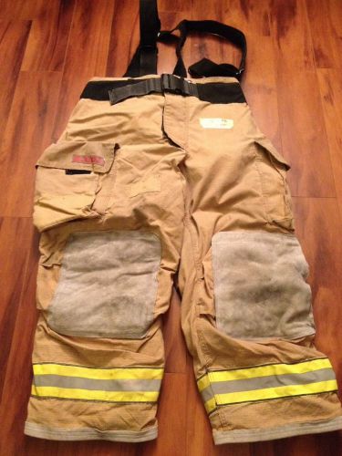 Firefighter pbi bunker/turn out gear globe g xtreme used 42w x 28l 2005 susp for sale