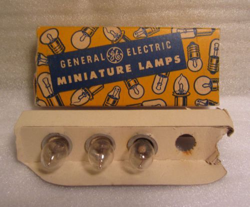 Box Of 3 GE General Electric No. PR6 GEPR6 Miniature Flash Light Bulb Lamps NOS
