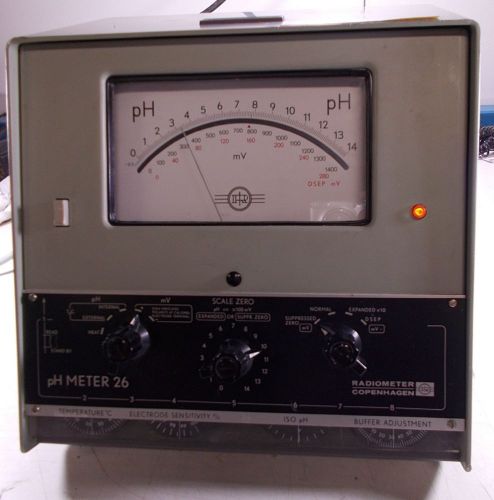 Vintage Radiometer Copenhagen PHM26 pH Meter 26