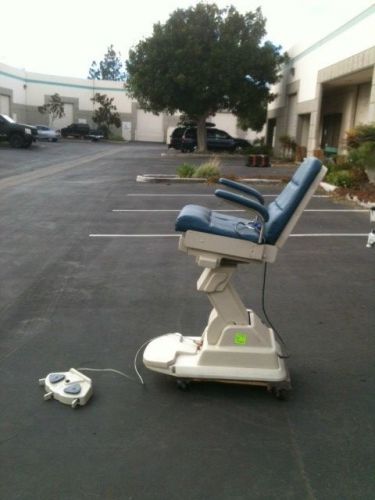 Boyd Podiatry Chair missing Headrest and Footrest
