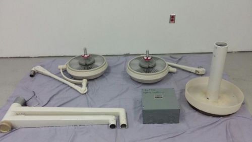 ALM PRC5501 Surgical Light System