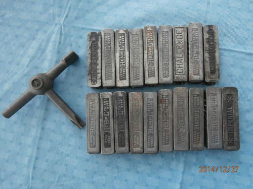 SET OF 19 (38 PIECES) HEMPL/CHALLENGE LETTERPRESS PRINTING QUOINS AND A KEY
