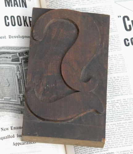 HUGE &#034;L&#034; blackletter 7.09&#034; handcarved woodtype printing block letterpress ABC