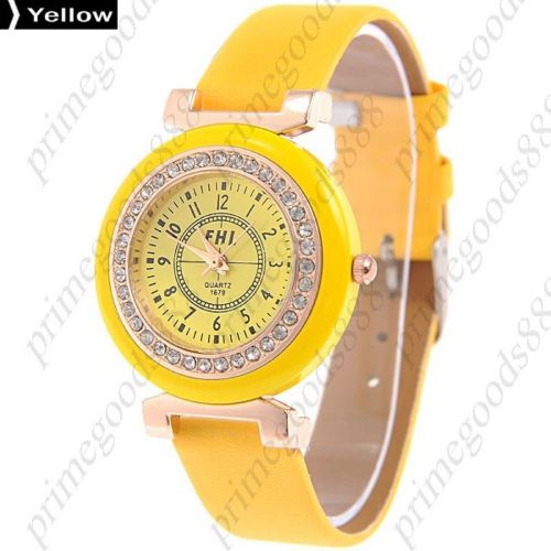 Round Rhinestones Analog PU Leather Lady Ladies Quartz Wristwatch Women&#039;s Yellow